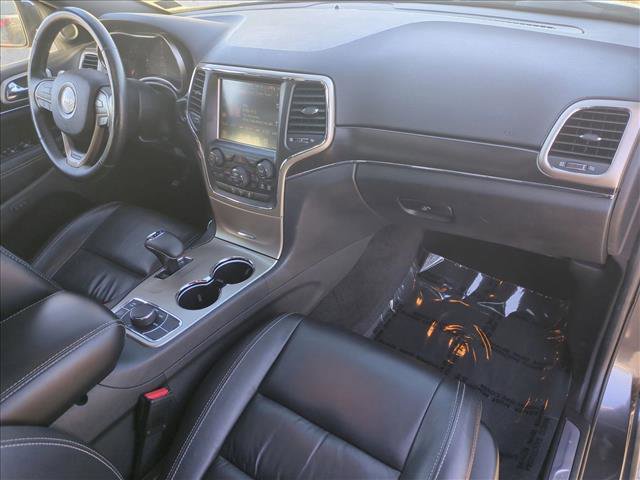 Used 2015 Jeep Grand Cherokee Limited w/ Trailer Tow Group IV image 24