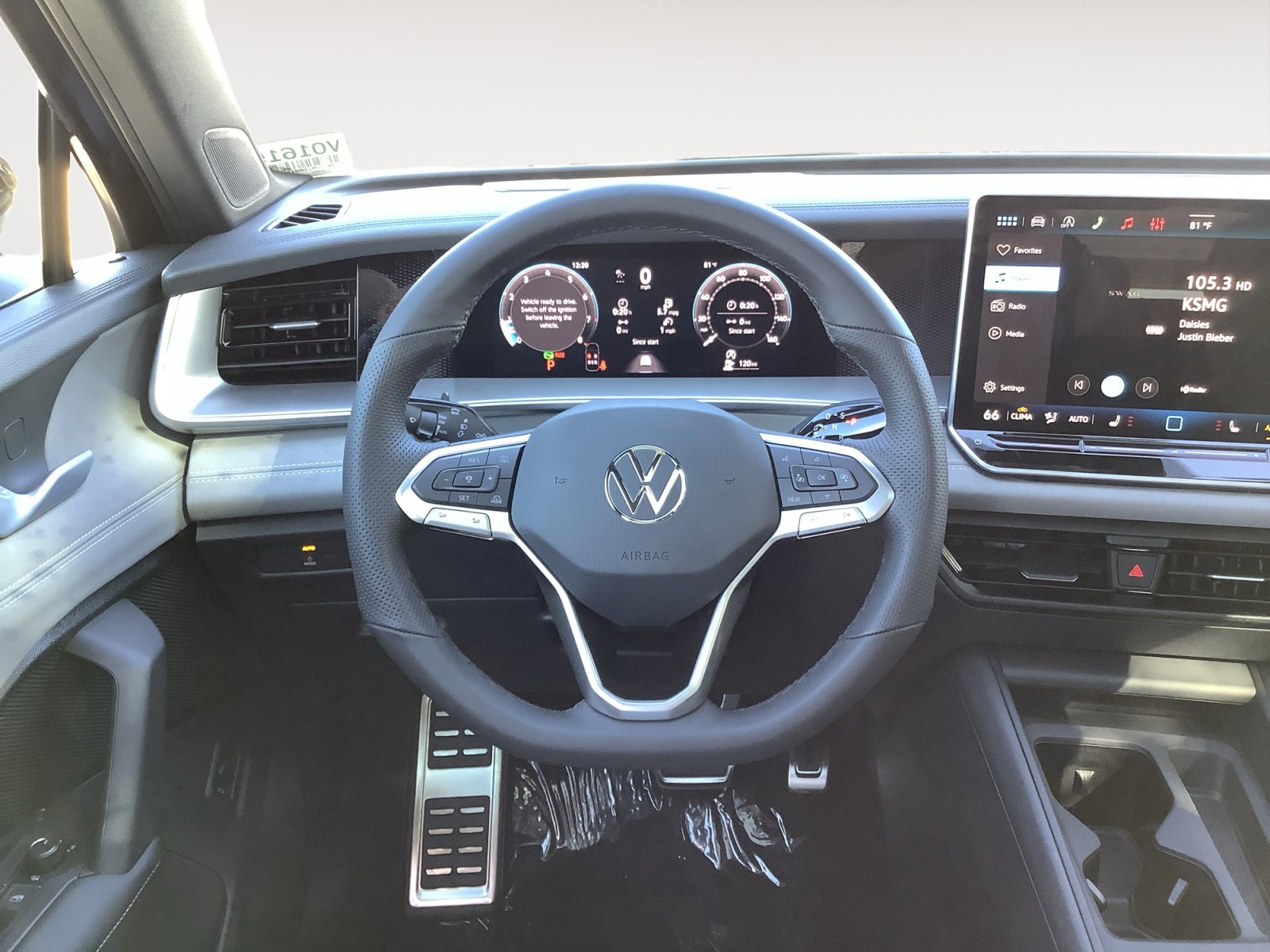 New 2026 Volkswagen Tiguan SE R-Line image 14