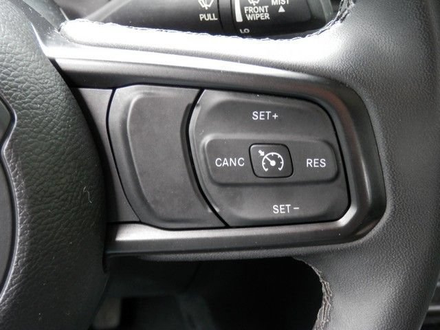 Used 2023 Jeep Gladiator Sport AWD/4WD image 21