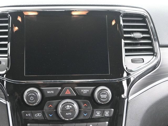 Used 2021 Jeep Grand Cherokee Limited image 25