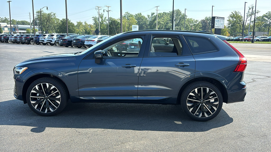 New 2027 Volvo XC60 B5 Ultra AWD/4WD image 2