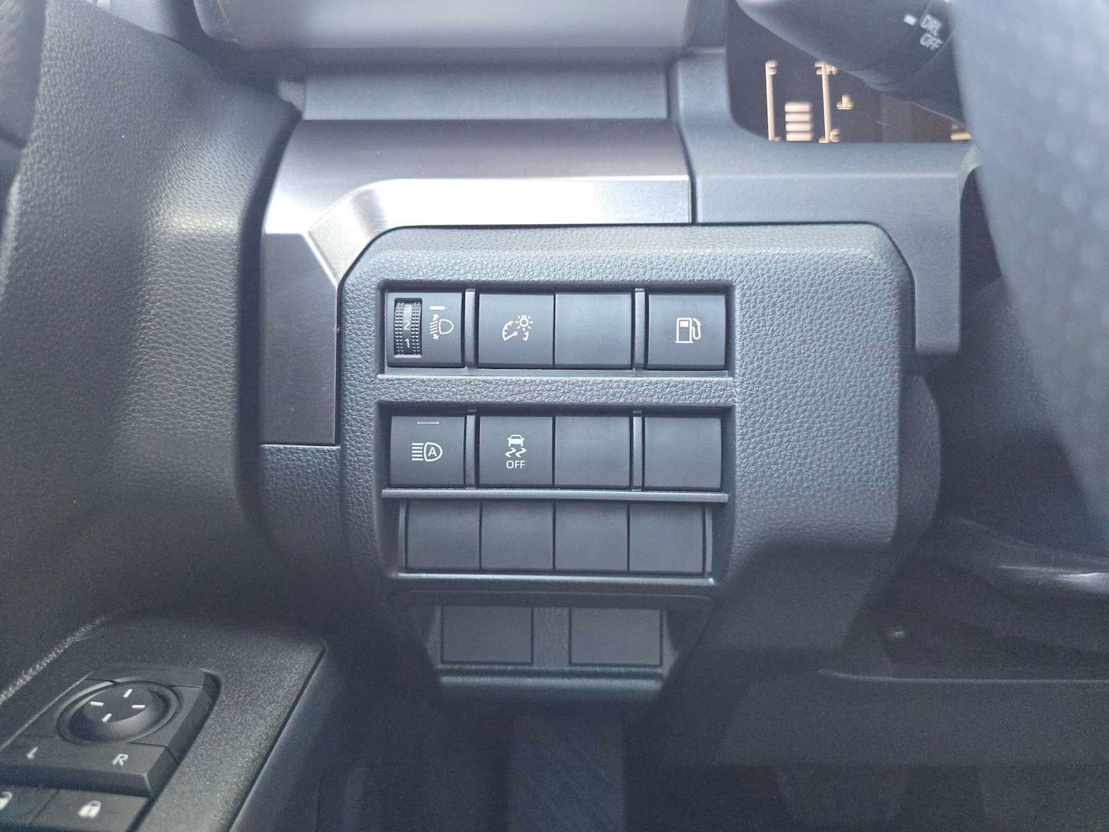 Used 2026 Toyota 4Runner SR5 AWD/4WD image 31