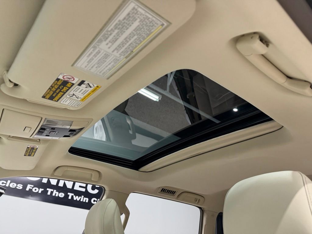 Used 2015 Lexus GX 460 w/ Premium Package image 55