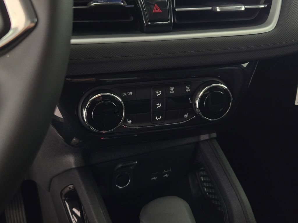 New 2026 Chevrolet TrailBlazer LT w/ Convenience Package FWD image 23