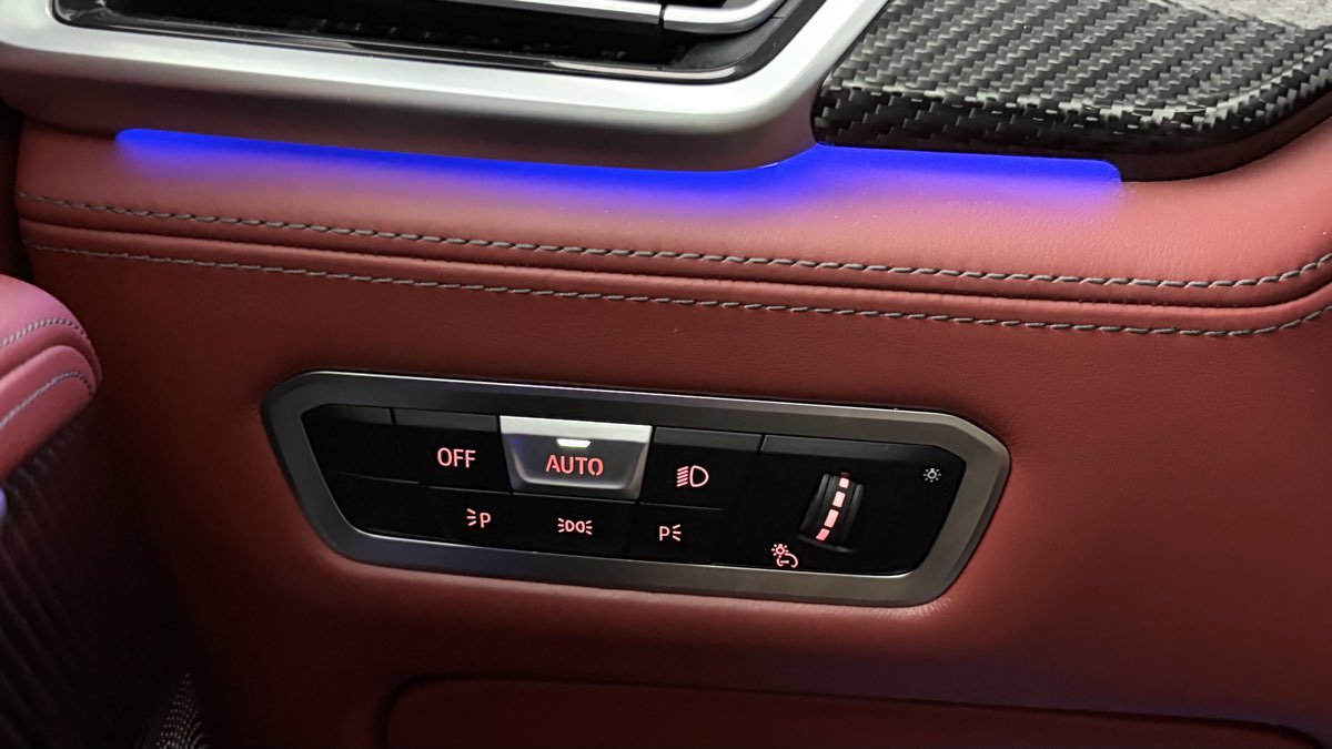 Used 2020 BMW X5 M Competition AWD/4WD image 21