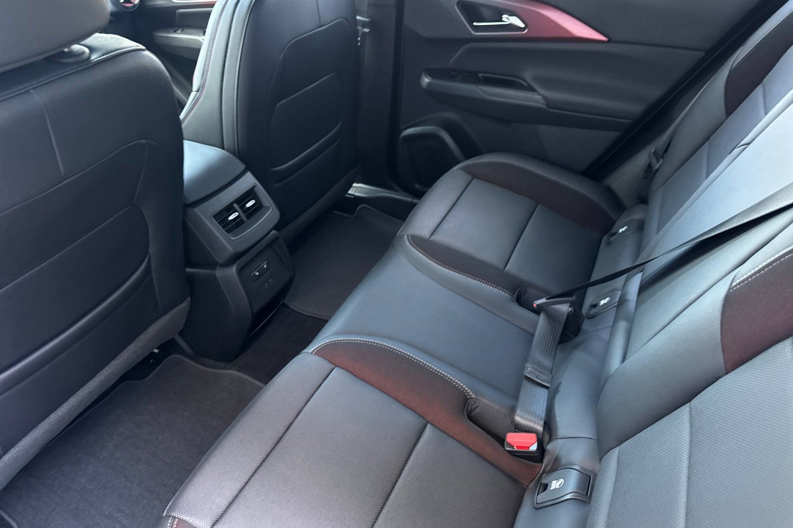 New 2025 Chevrolet Equinox EV RS w/ Active Safety Package 3 image 12