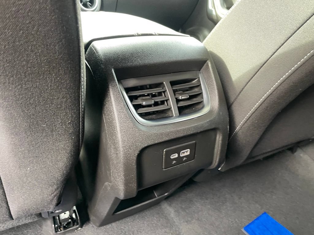 Used 2025 Chevrolet Blazer LT AWD/4WD image 8