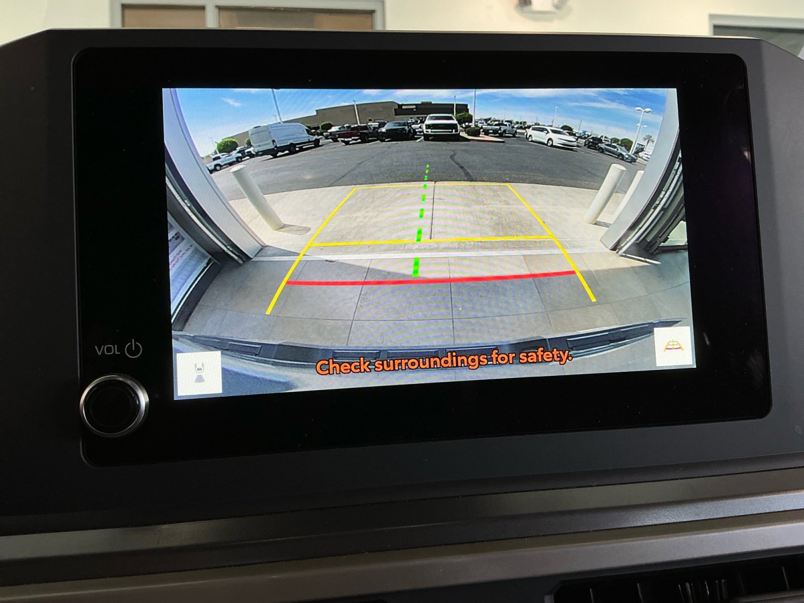 Certified 2025 Toyota Tacoma SR5 image 28