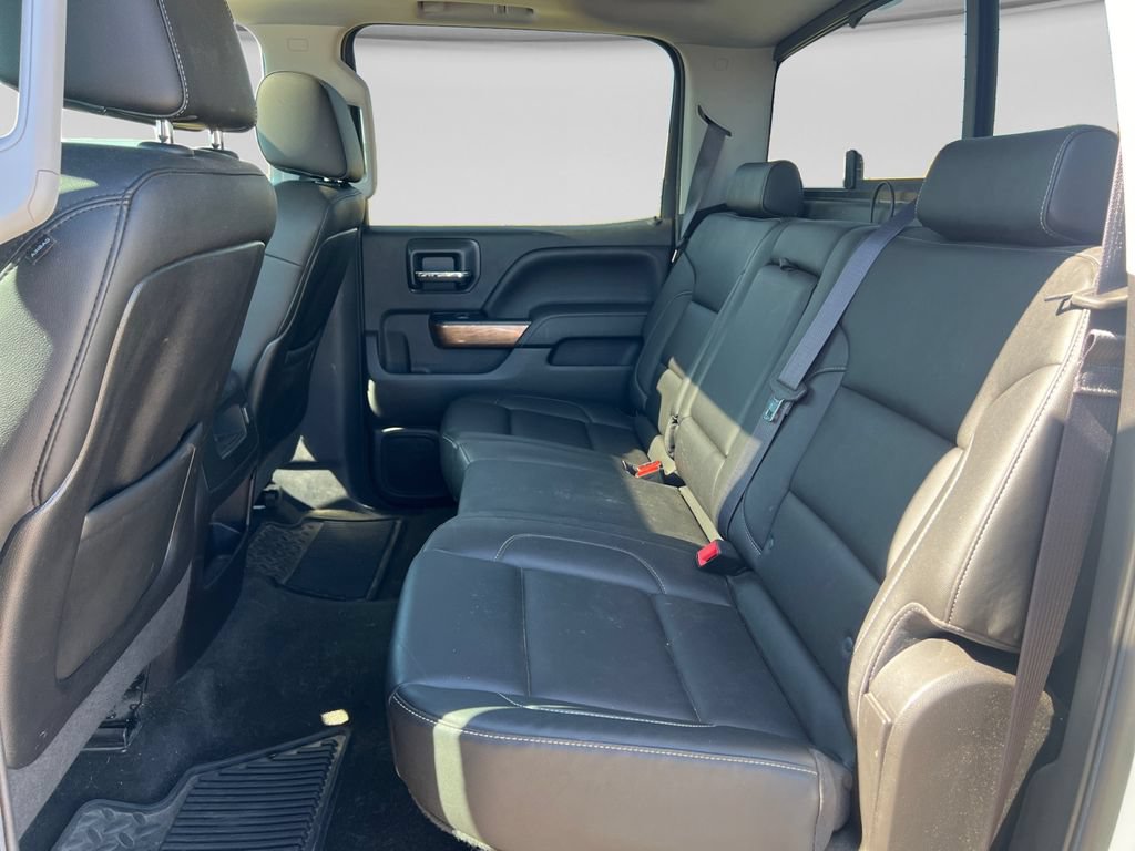 Used 2015 Chevrolet Silverado 1500 LTZ w/ LTZ Plus Package AWD/4WD image 27