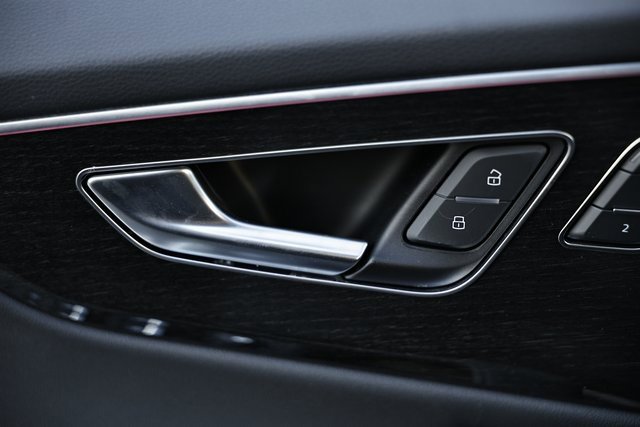 New 2026 Audi Q8 Premium Plus image 15