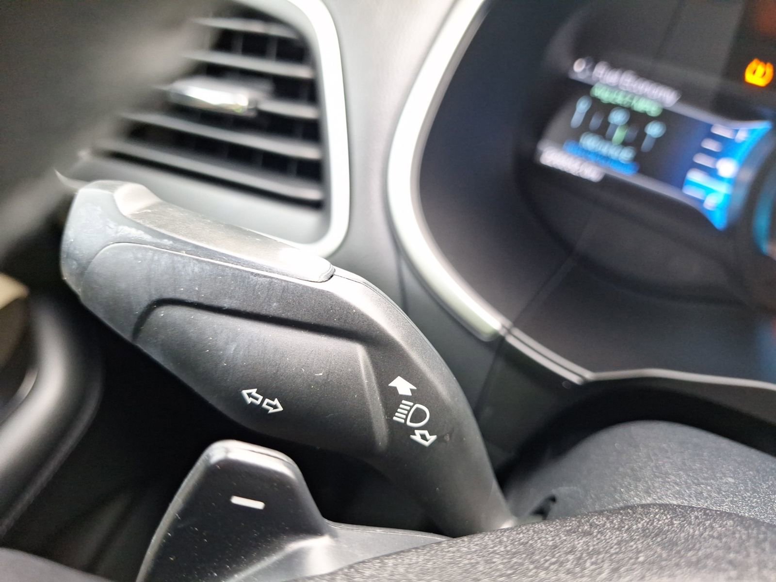 Used 2016 Ford Edge SEL w/ Equipment Group 201A FWD image 21