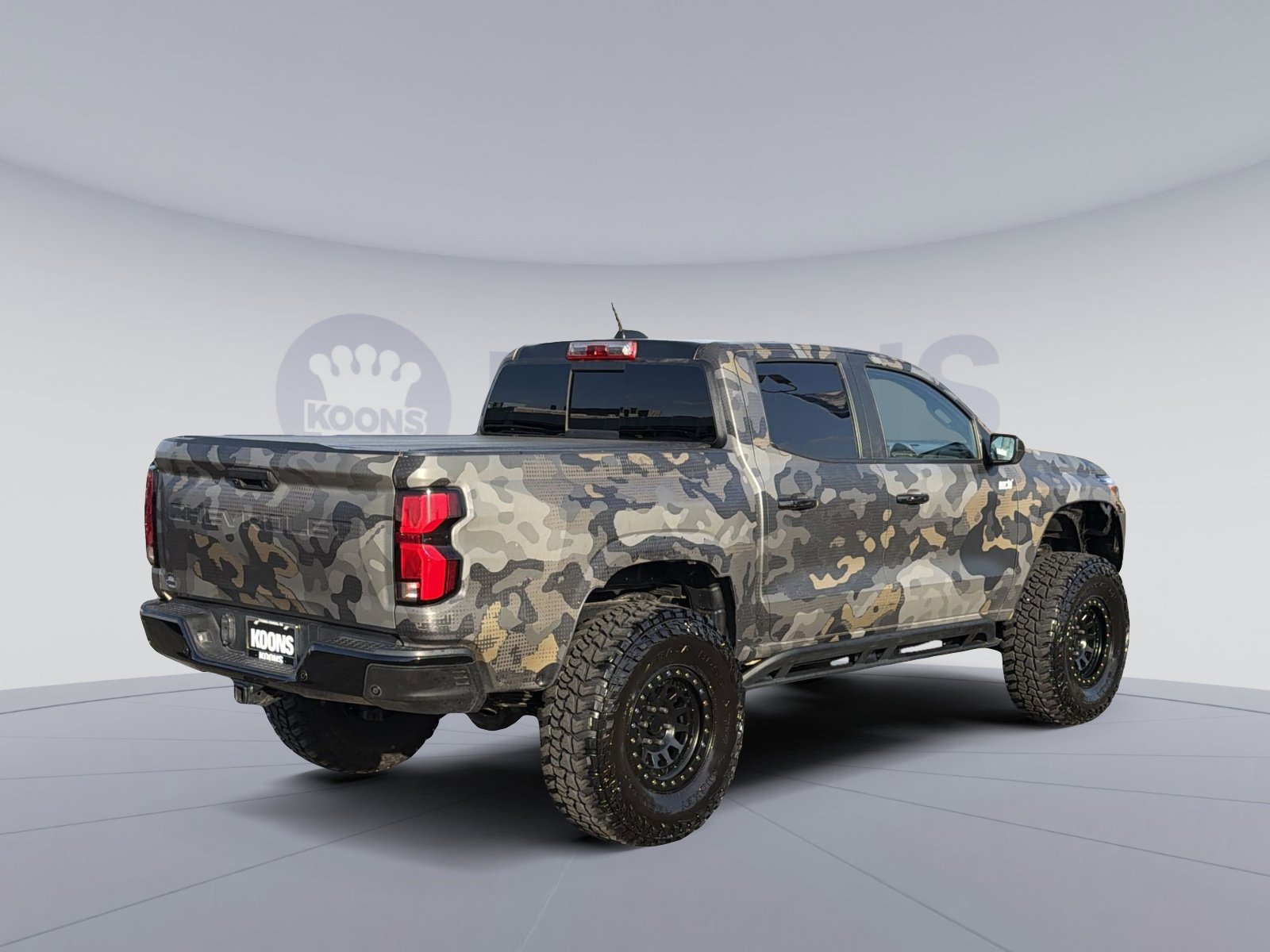 Used 2023 Chevrolet Colorado ZR2 w/ ZR2 Convenience Package III AWD/4WD image 5