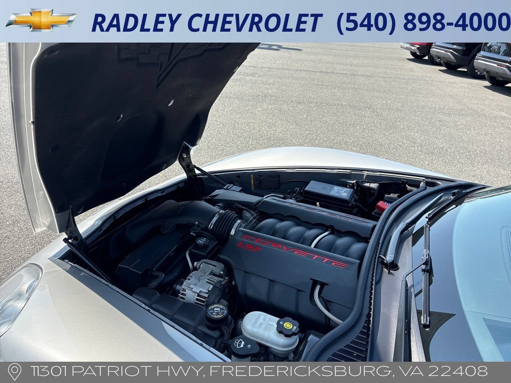 Used 2008 Chevrolet Corvette Coupe w/ Preferred Equipment Group RWD image 12