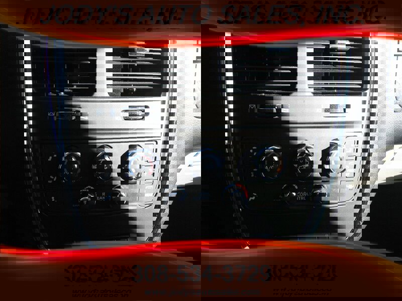 Used 2017 Dodge Grand Caravan SE w/ Power Window Group image 18