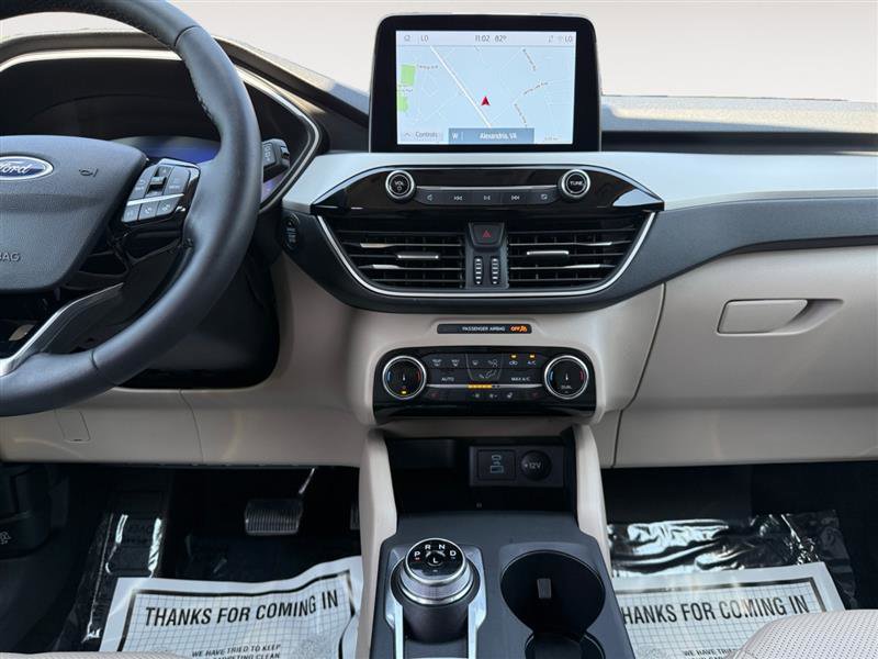 Used 2022 Ford Escape SEL w/ Technology Package image 12