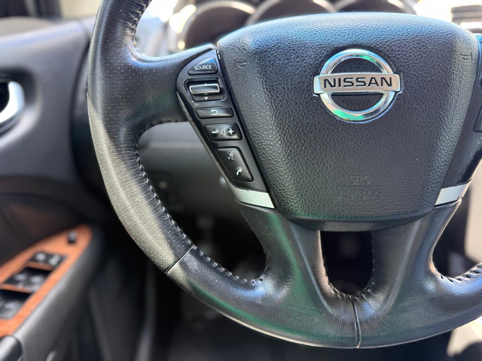 Used 2014 Nissan Murano CrossCabriolet w/ Navigation Package AWD/4WD image 23