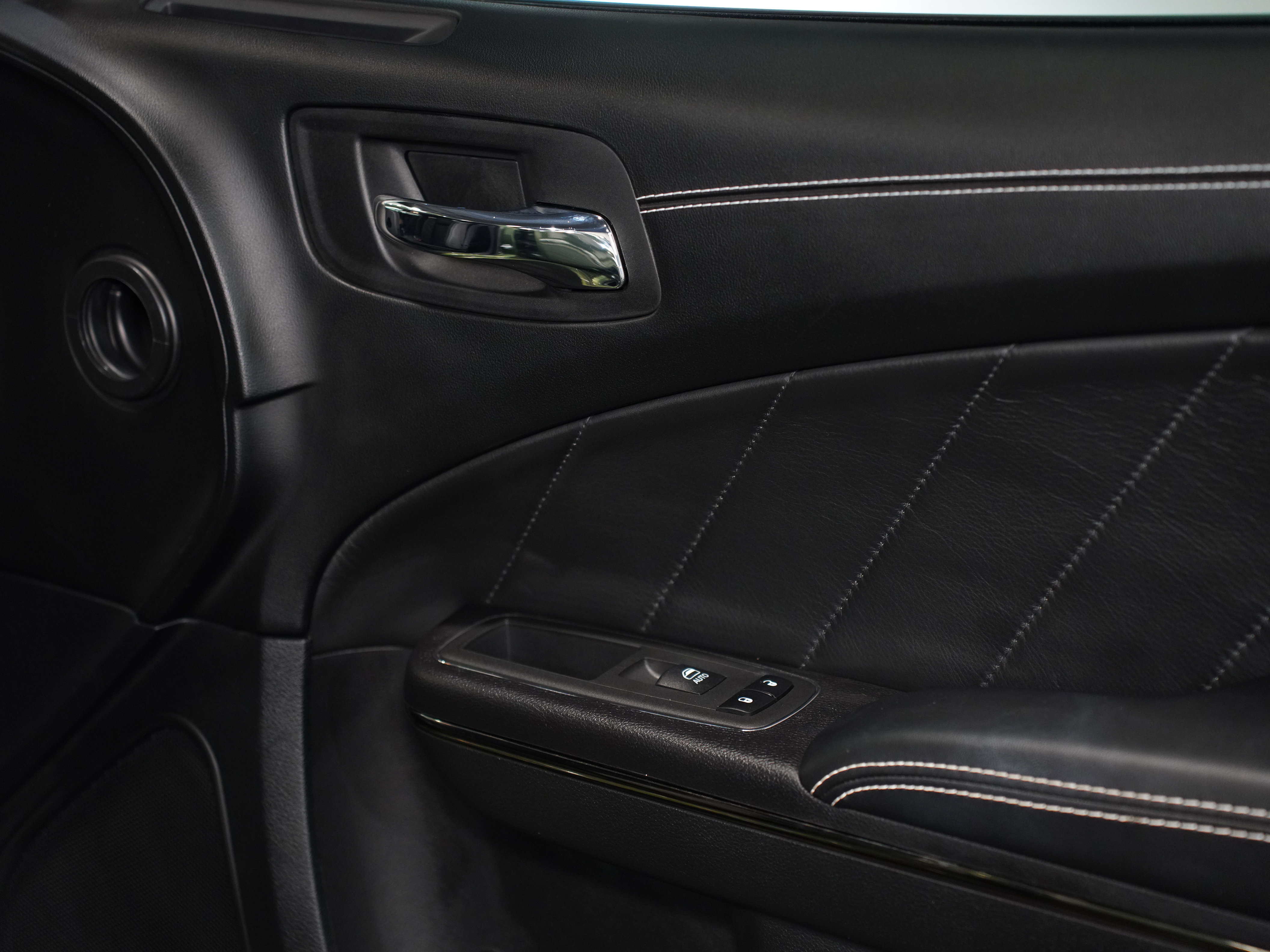 Used 2021 Dodge Charger SRT Hellcat image 25