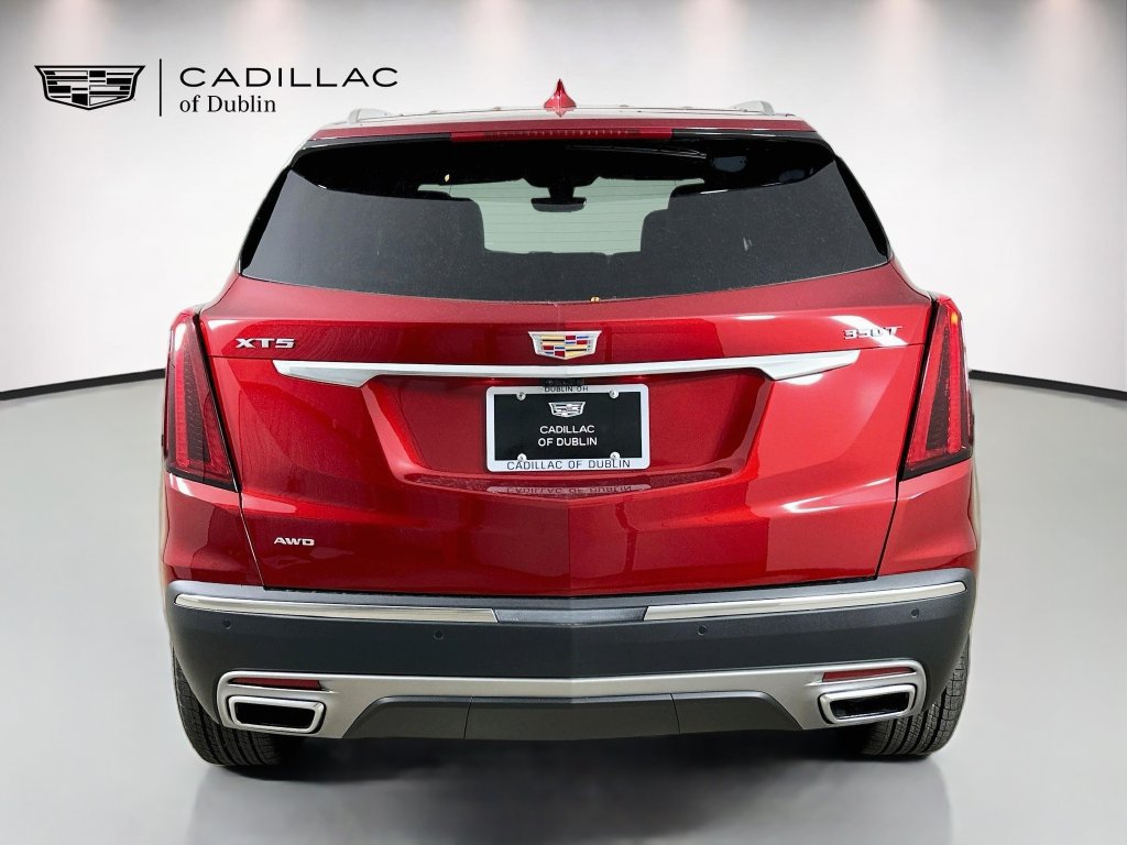 New 2026 Cadillac XT5 Premium Luxury w/ LPO, Floor Liner Package AWD/4WD image 6