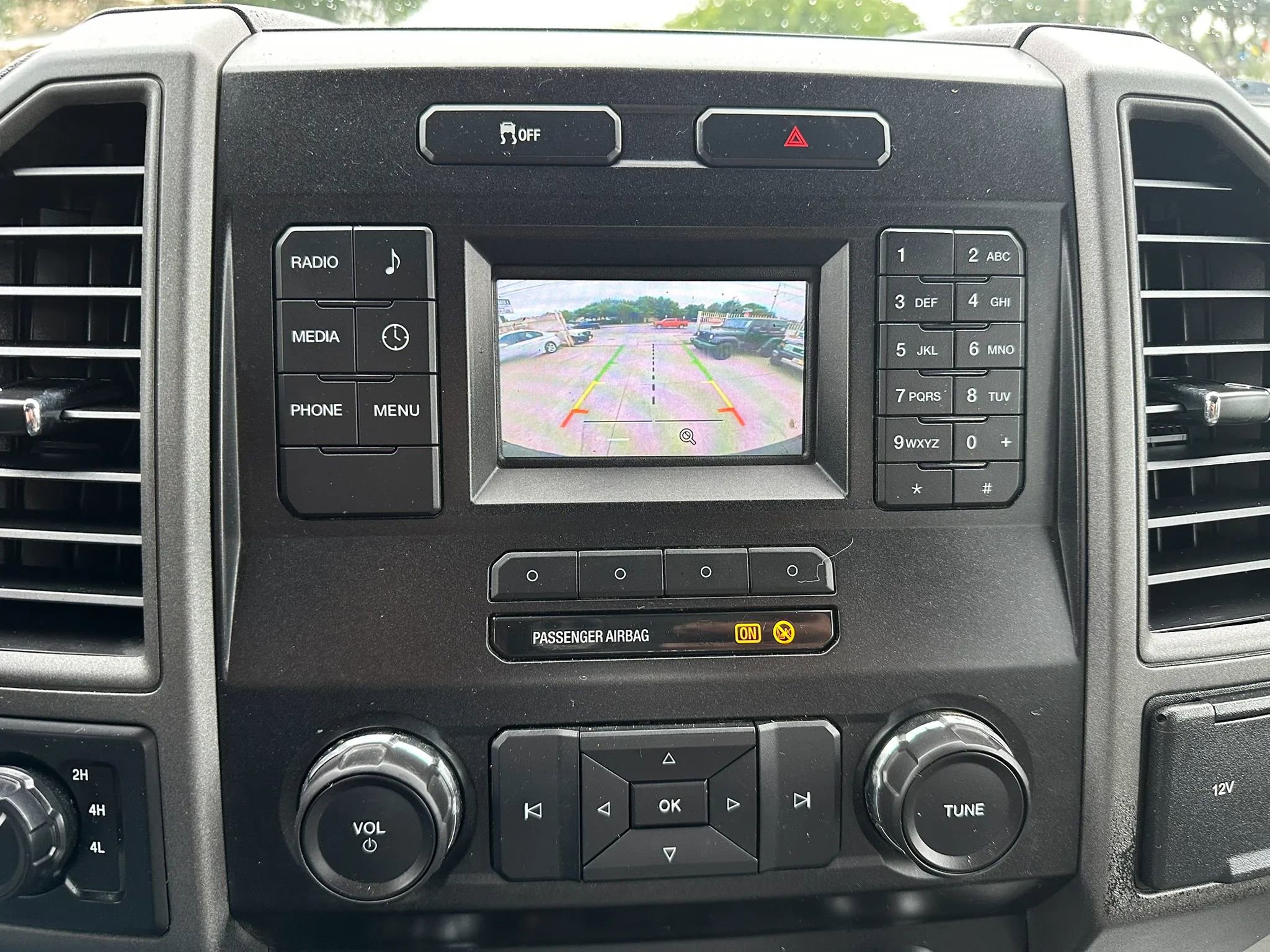 Used 2019 Ford F250 XL w/ Power Equipment Group AWD/4WD image 11