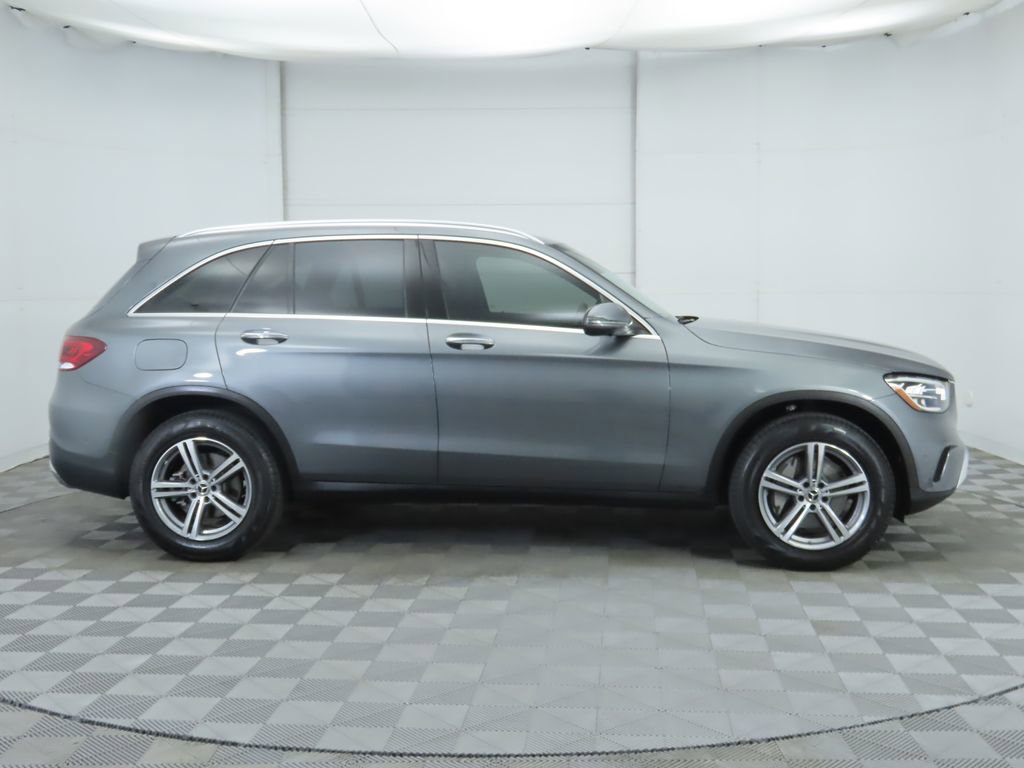 Certified 2021 Mercedes-Benz GLC 300 4MATIC image 4