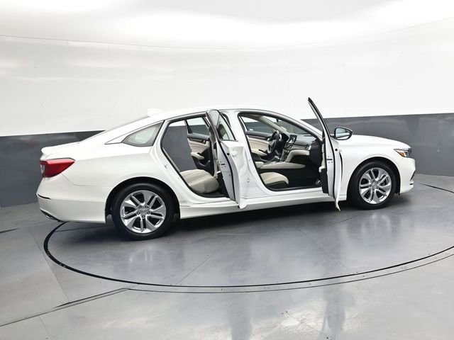 Used 2018 Honda Accord LX image 40