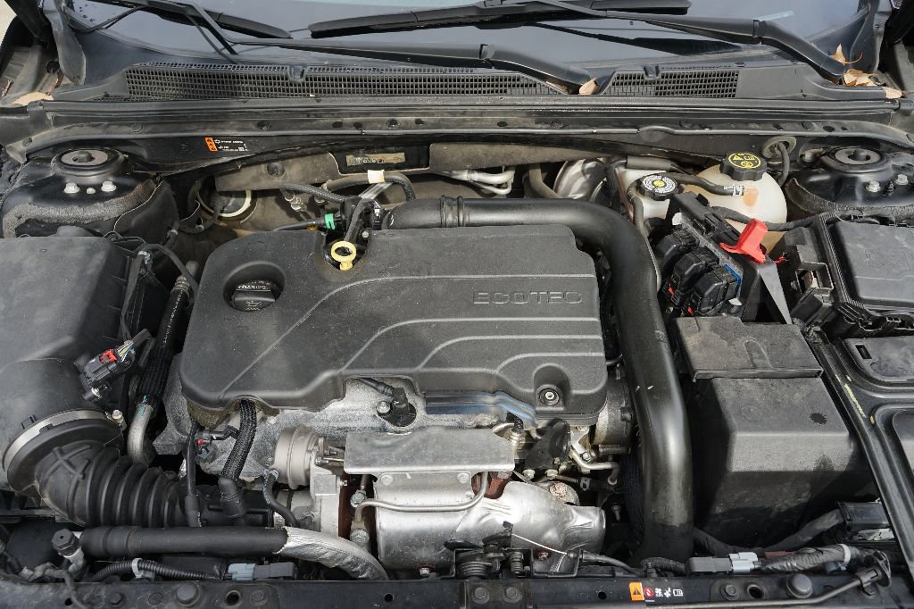 Used 2022 Chevrolet Malibu LT image 15