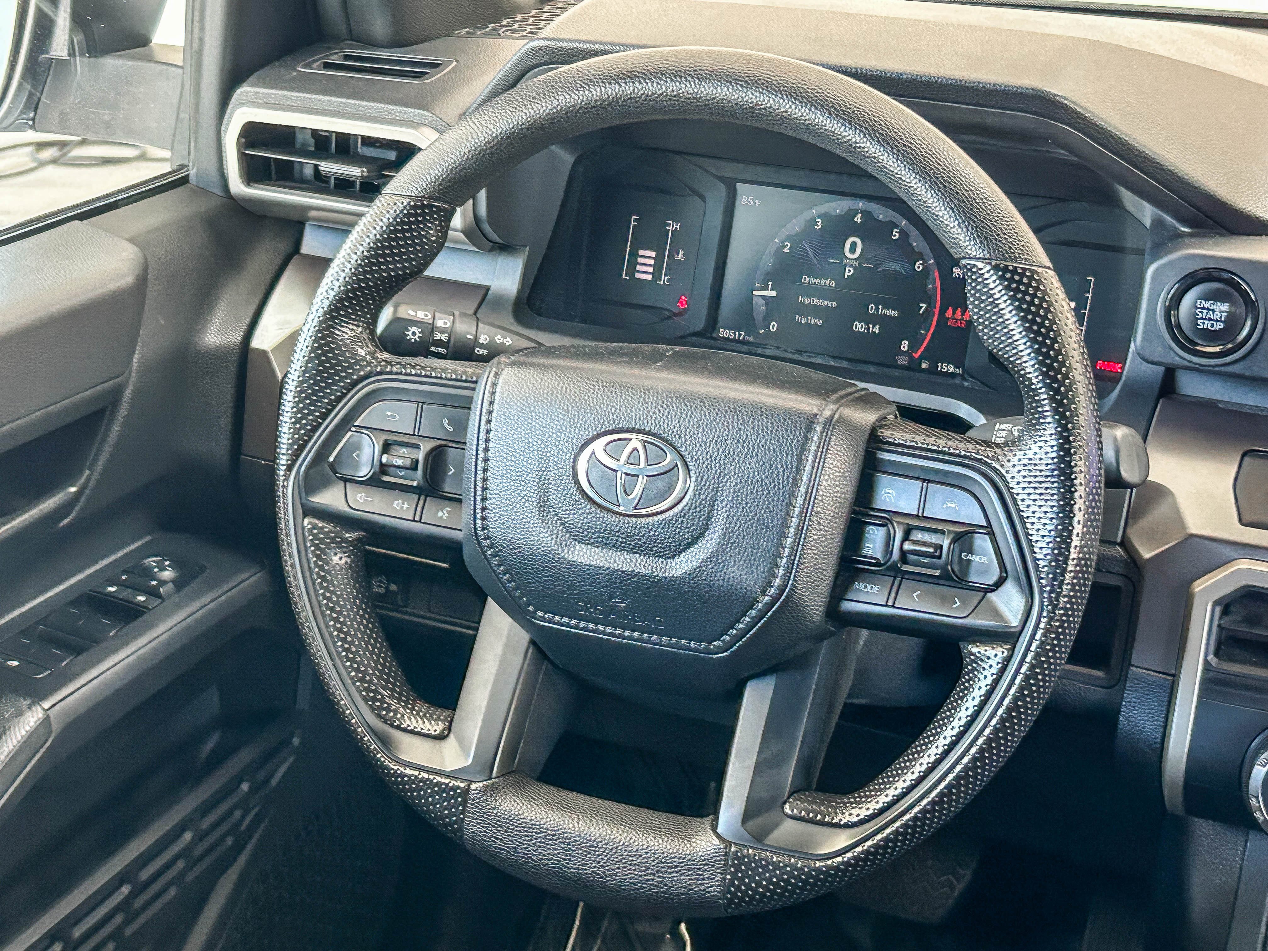 Used 2024 Toyota Tacoma SR5 AWD/4WD image 15