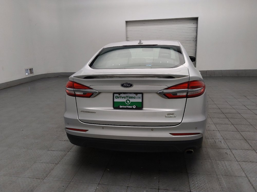 Used 2019 Ford Fusion SE w/ Equipment Group 151A FWD image 7