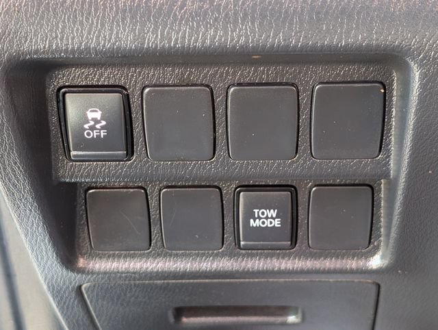 Used 2020 Nissan Pathfinder S FWD image 19