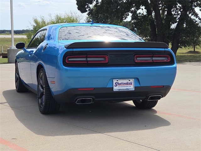 Used 2023 Dodge Challenger R/T w/ Blacktop Package image 6