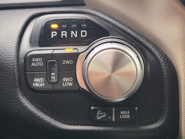 Used 2020 RAM 1500 Laramie w/ Sport Appearance Package image 18