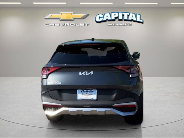 Used 2024 Kia Sportage EX FWD image 4