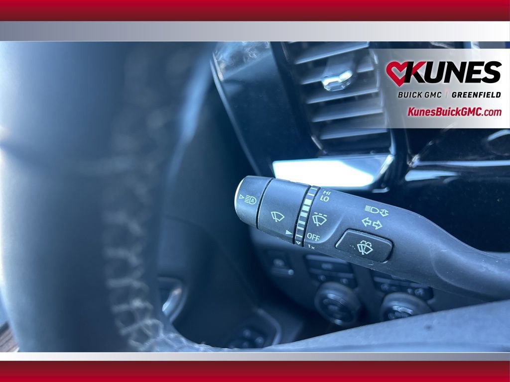 Used 2025 Chevrolet Silverado 1500 LT image 23