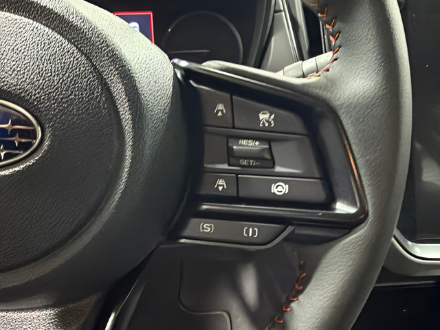 Certified 2025 Subaru Crosstrek 2.5i Limited w/ Crosstrek Mirror Package AWD/4WD image 17