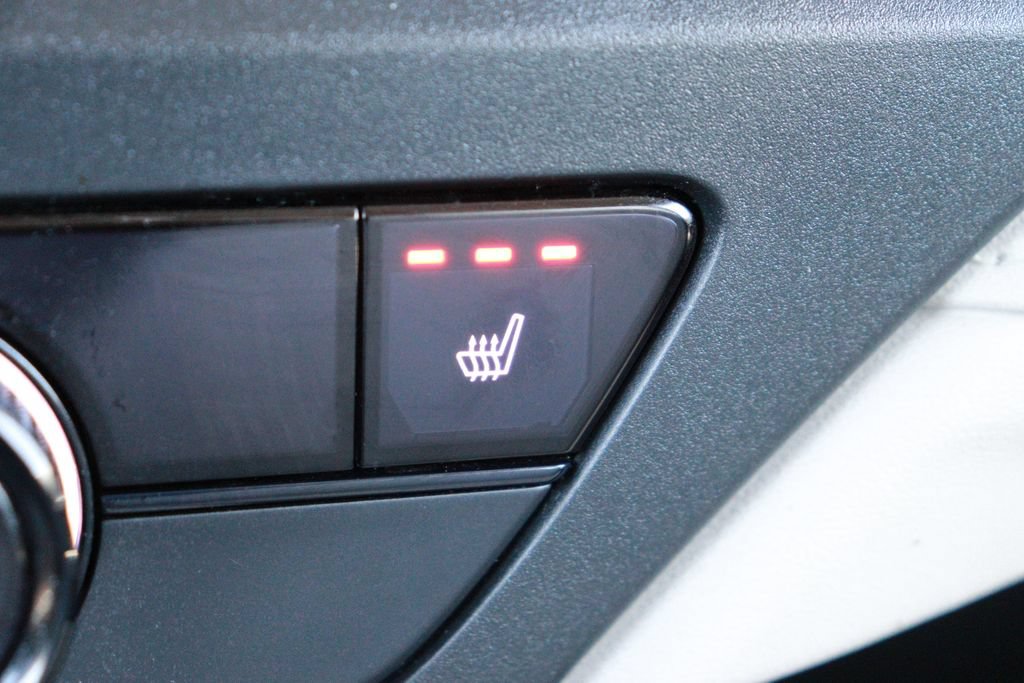 Used 2023 Honda Accord EX image 18