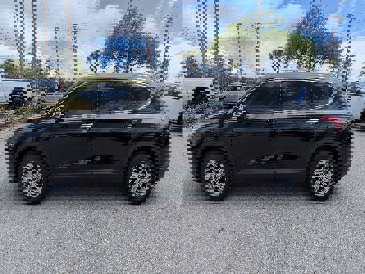 Used 2023 Hyundai Santa Fe SEL image 8