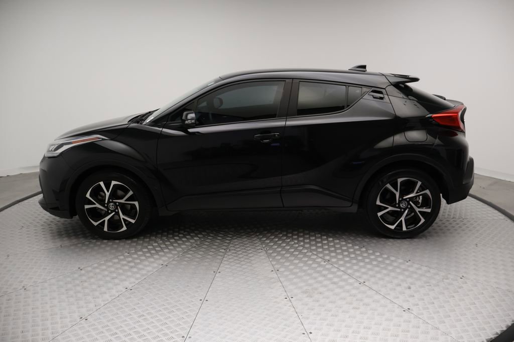 Certified 2022 Toyota C-HR XLE FWD image 11