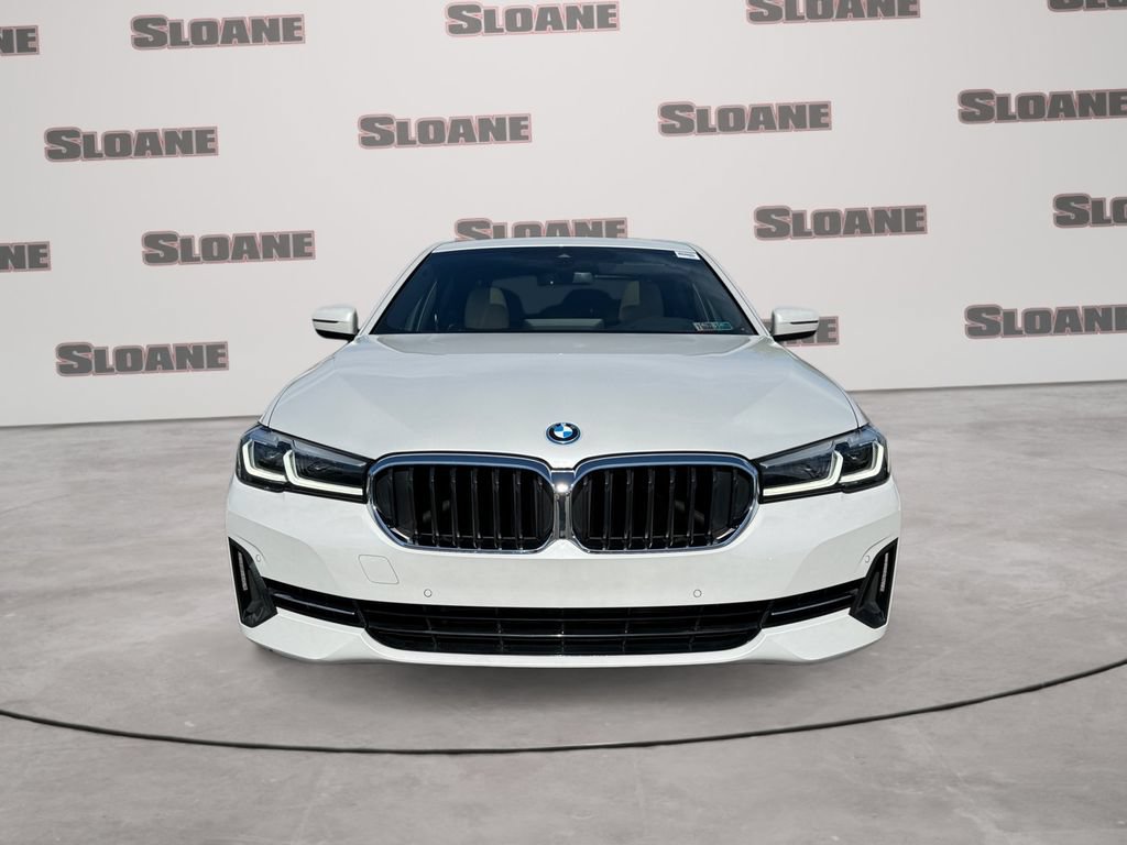 Used 2023 BMW 530e xDrive w/ Premium Package AWD/4WD image 8