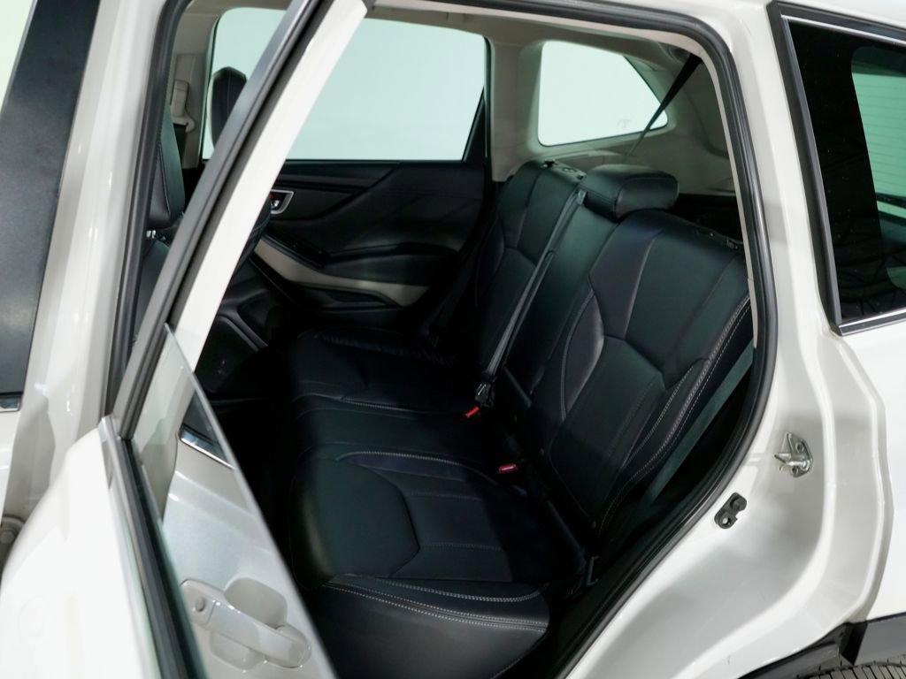 Used 2023 Subaru Forester Limited image 28