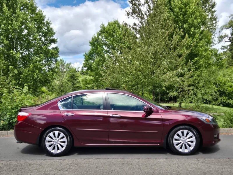 Used 2015 Honda Accord EX image 10