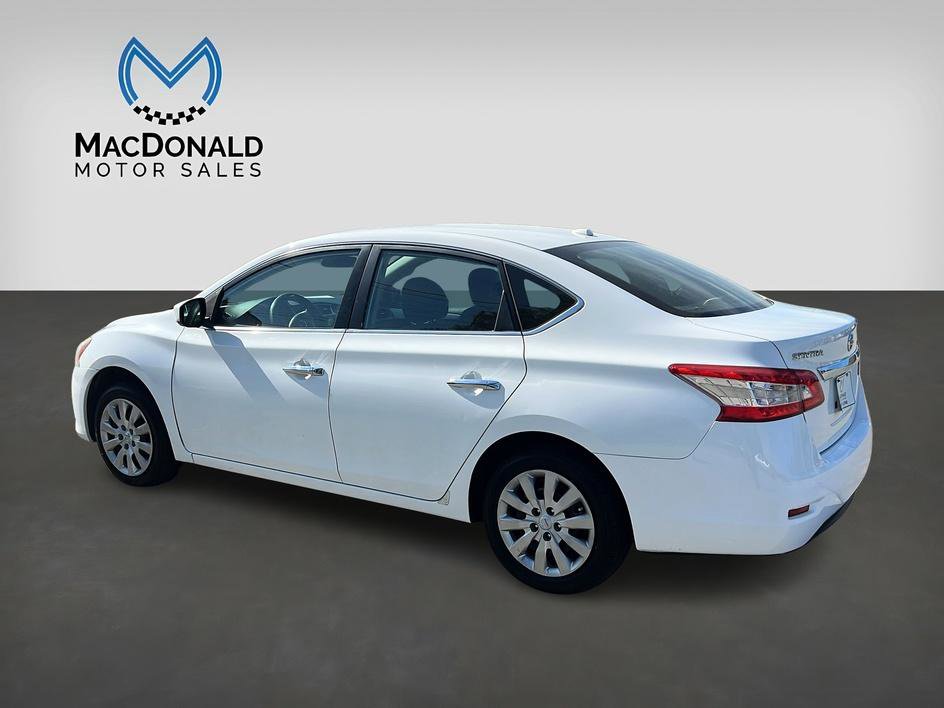Used 2015 Nissan Sentra SV FWD image 5