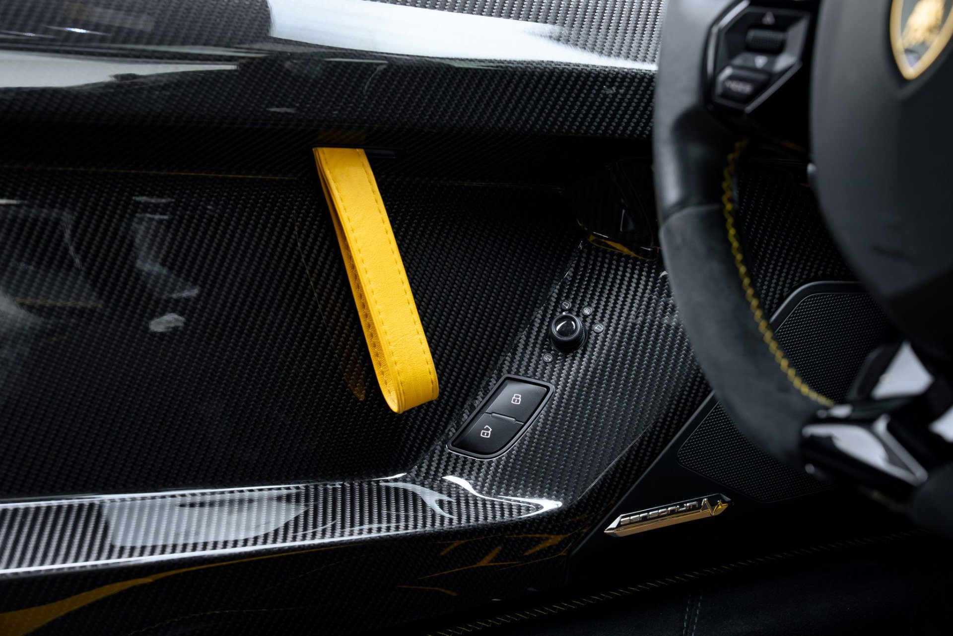 Used 2021 Lamborghini Aventador SVJ AWD/4WD image 62