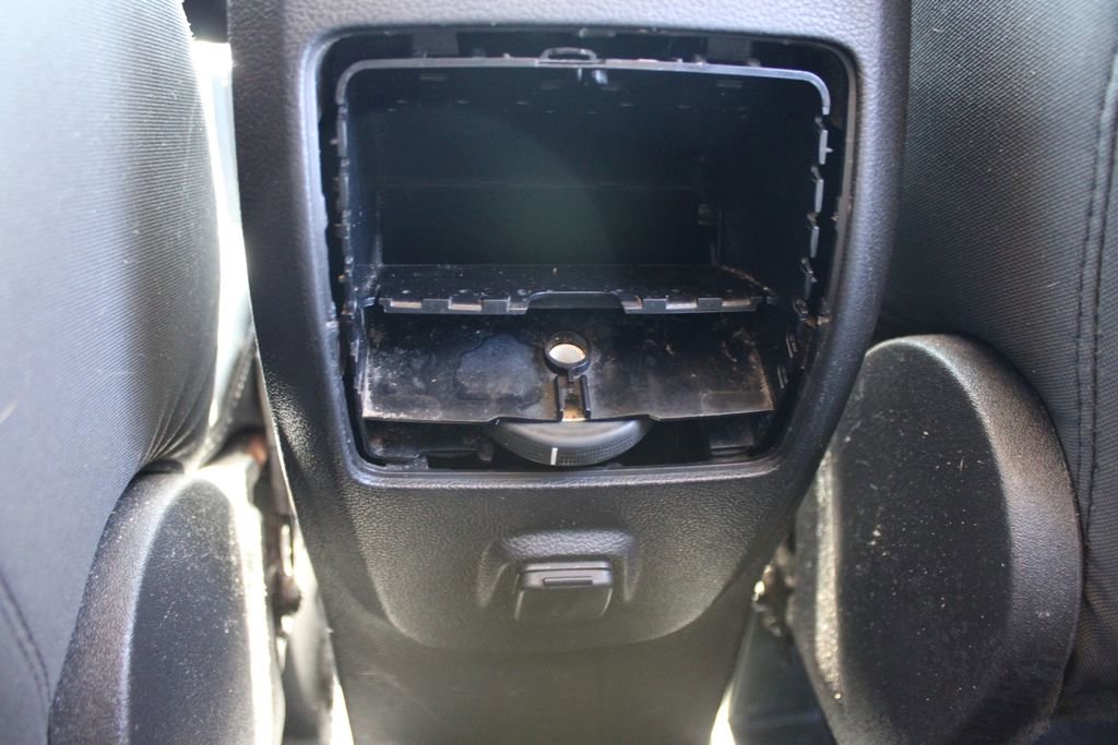 Used 2017 Ford Escape SE image 28