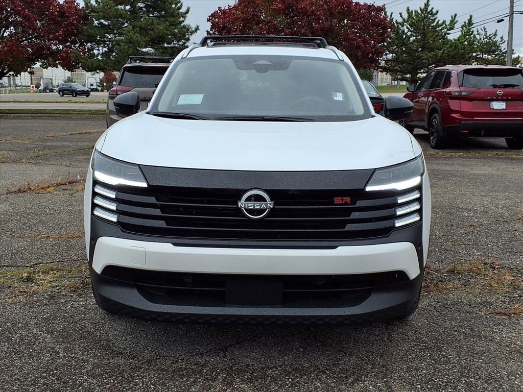 New 2026 Nissan Kicks SR w/ SR Premium Package image 2