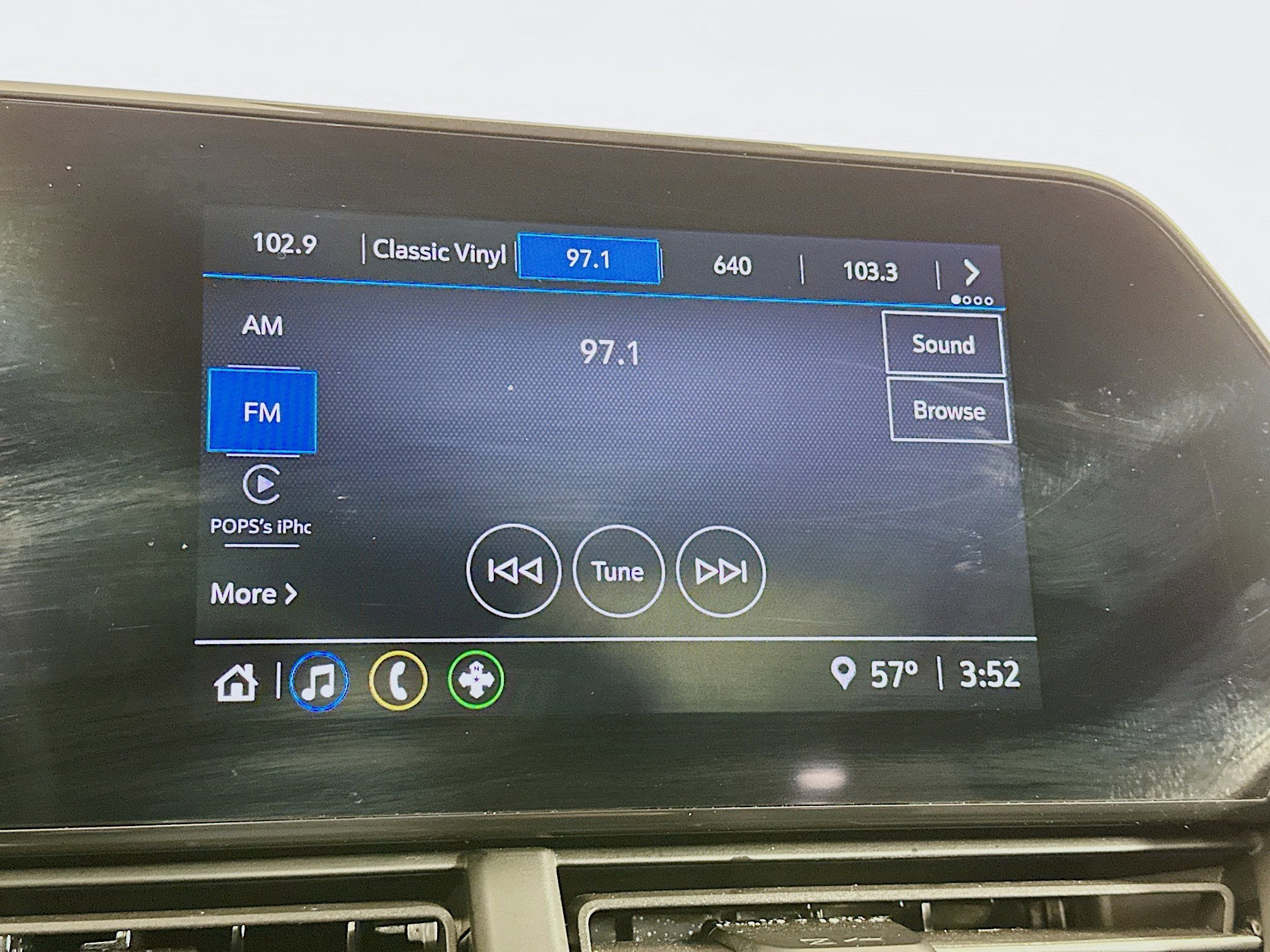 Used 2025 Chevrolet Trax LS image 21