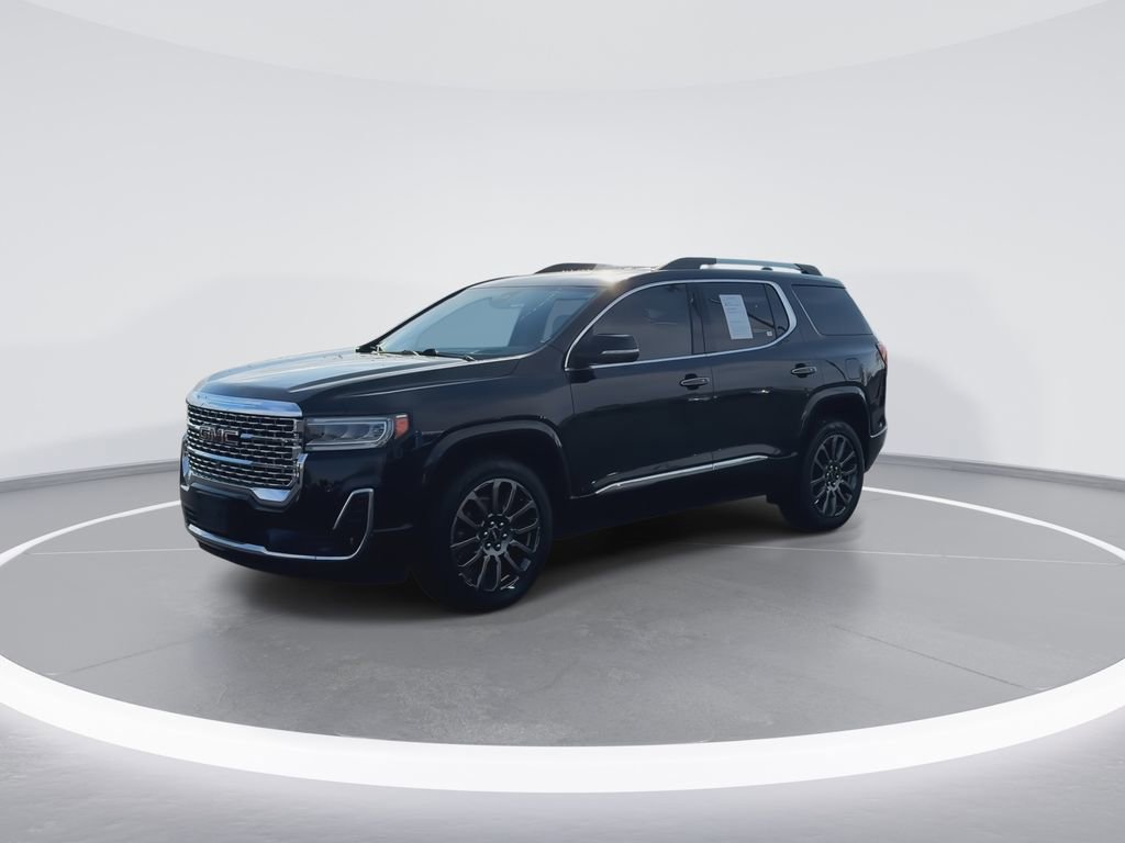 Used 2023 GMC Acadia Denali w/ Black Diamond Edition image 4