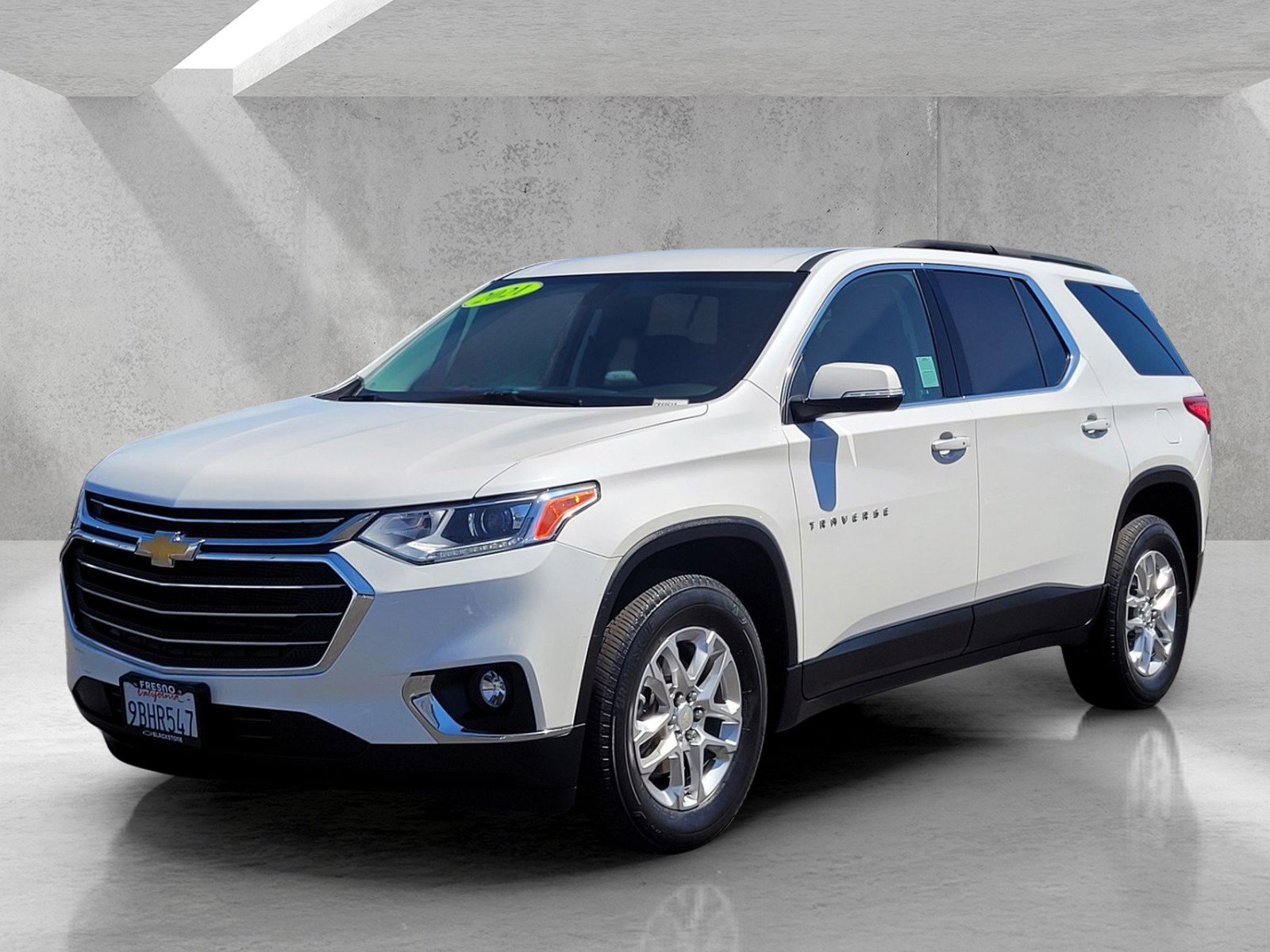 Used 2021 Chevrolet Traverse LT image 8