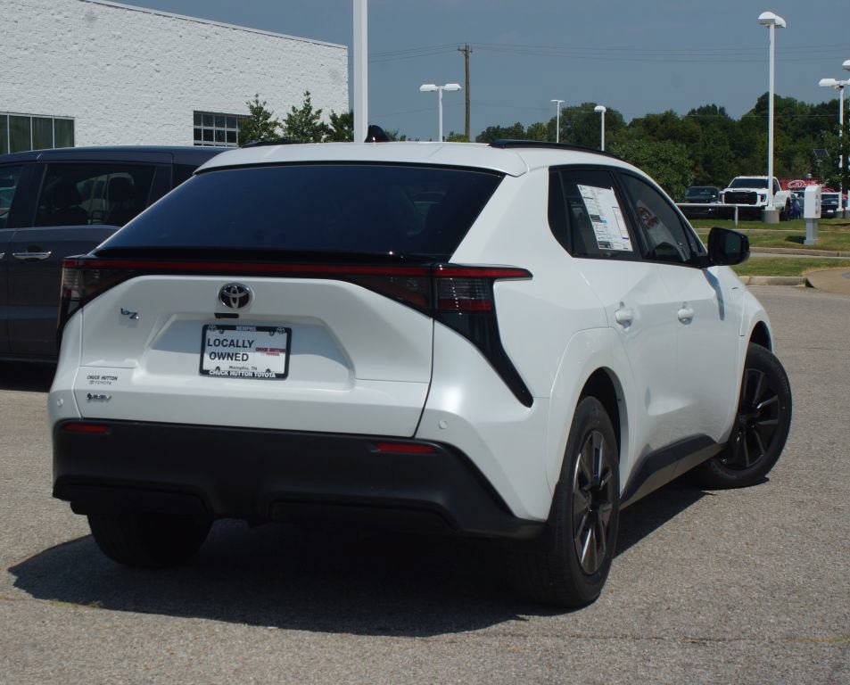New 2026 Toyota bZ FWD image 33
