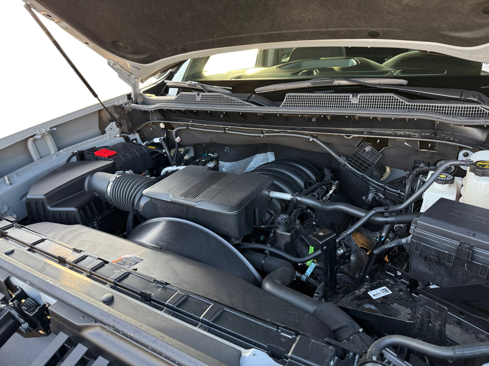 Used 2024 Chevrolet Silverado 2500 Custom w/ Custom Convenience Package image 12