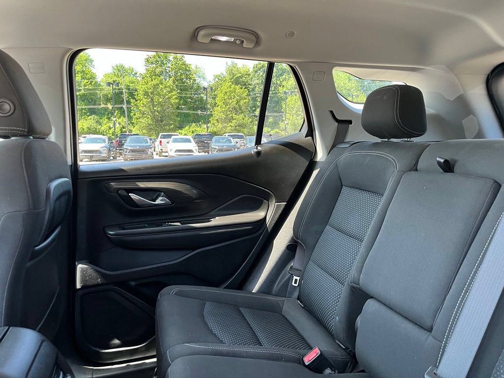 Used 2022 GMC Terrain SLE w/ Driver Convenience Package AWD/4WD image 19